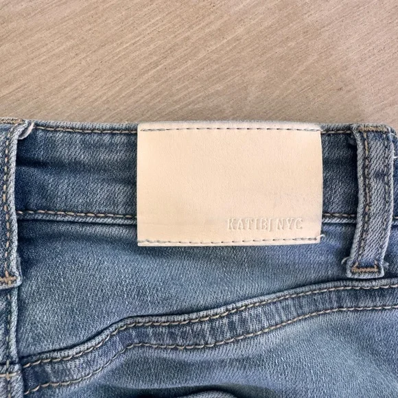 Katie J NYC Light Blue Jeans 7/8 - Picture 4 of 4